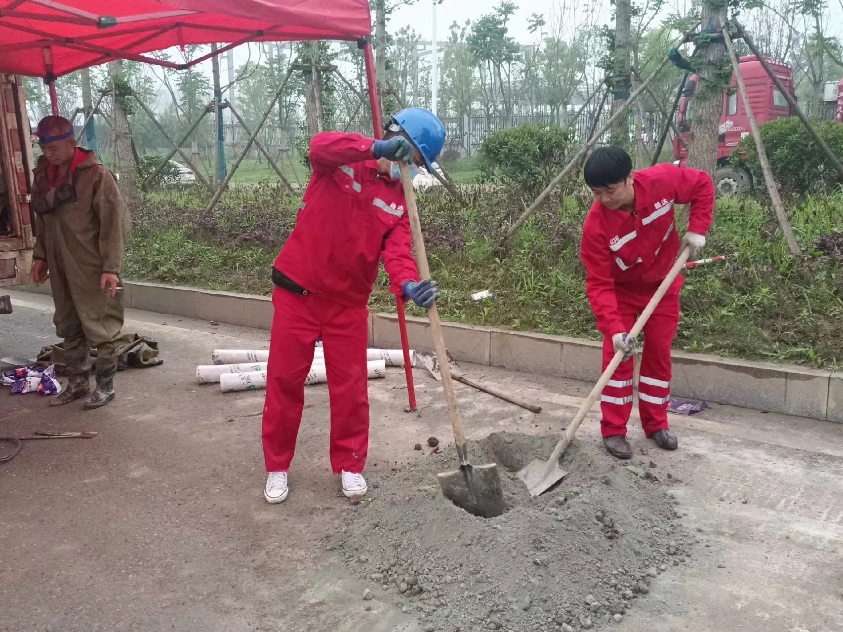 枣强管道疏通哪家好】及时进行市政管道清淤
